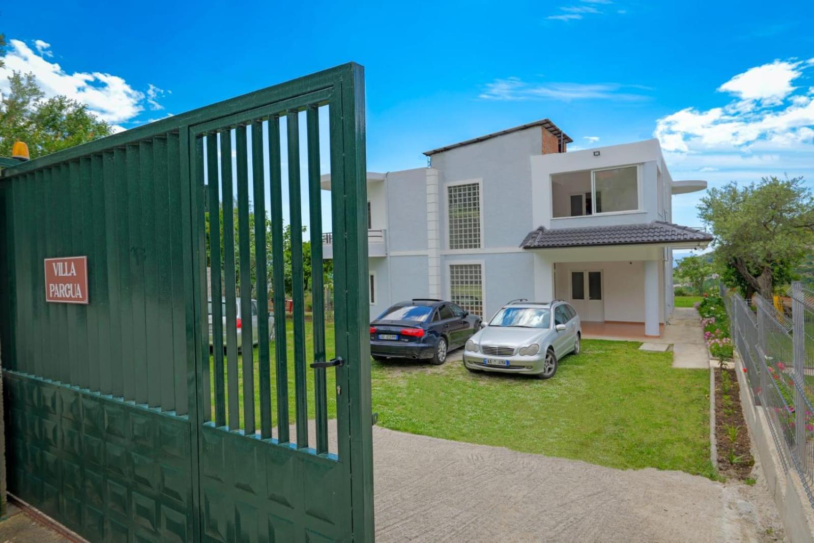 Villa Pargua Borsh Eksteriør bilde